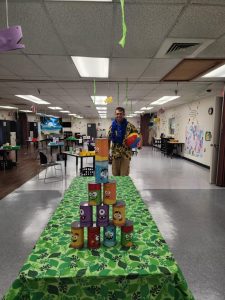 Messenger_creation_8D826A83-0647-42FA-BC35-5C761A497EA9 Participant playing